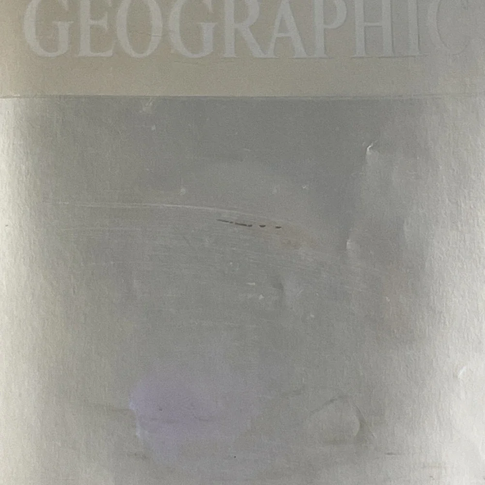 National Geographic Magazine - Hologram Cover December 1988 VOL: 174, NO 6 Good